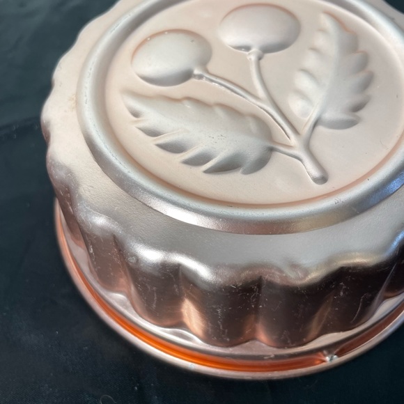 2 for $10 Vtg Copper Cherry Mold - Picture 6 of 12